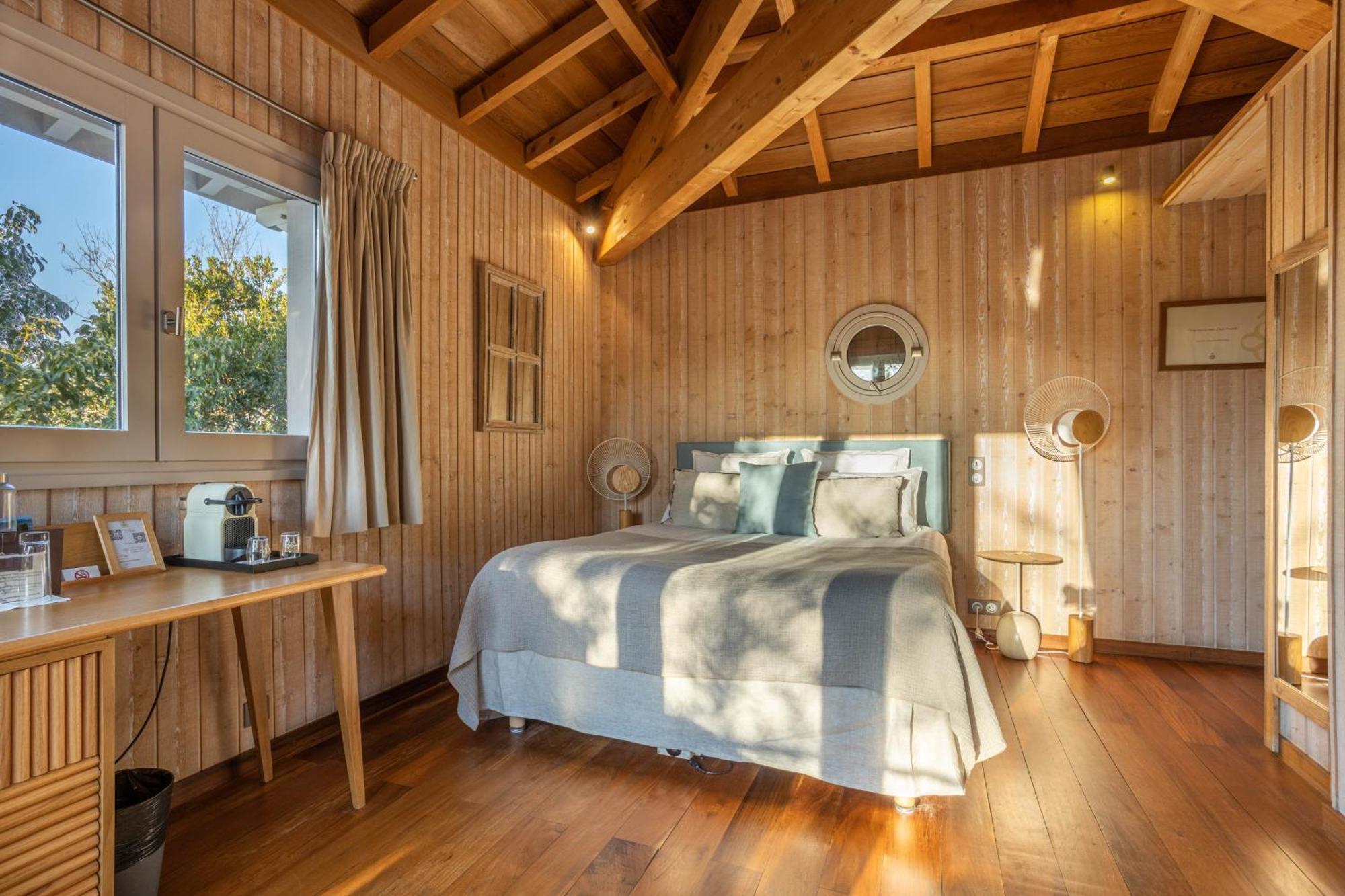 Cosy Room,1532655589:JPEG